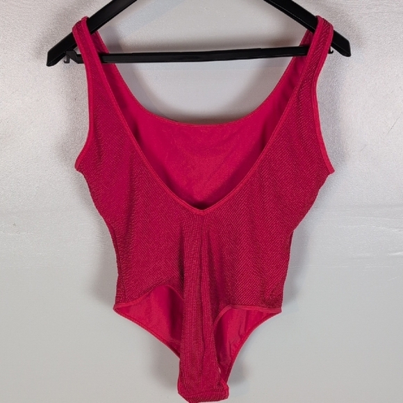 Abercrombie & Fitch NWT Cheeky One Piece Swimsuit - Picture 4 of 10